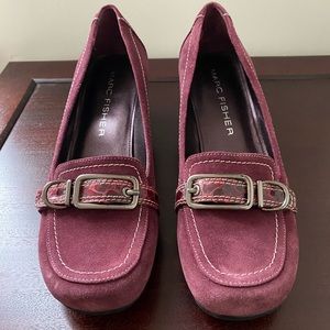 Marc Fisher purple suede shoes
